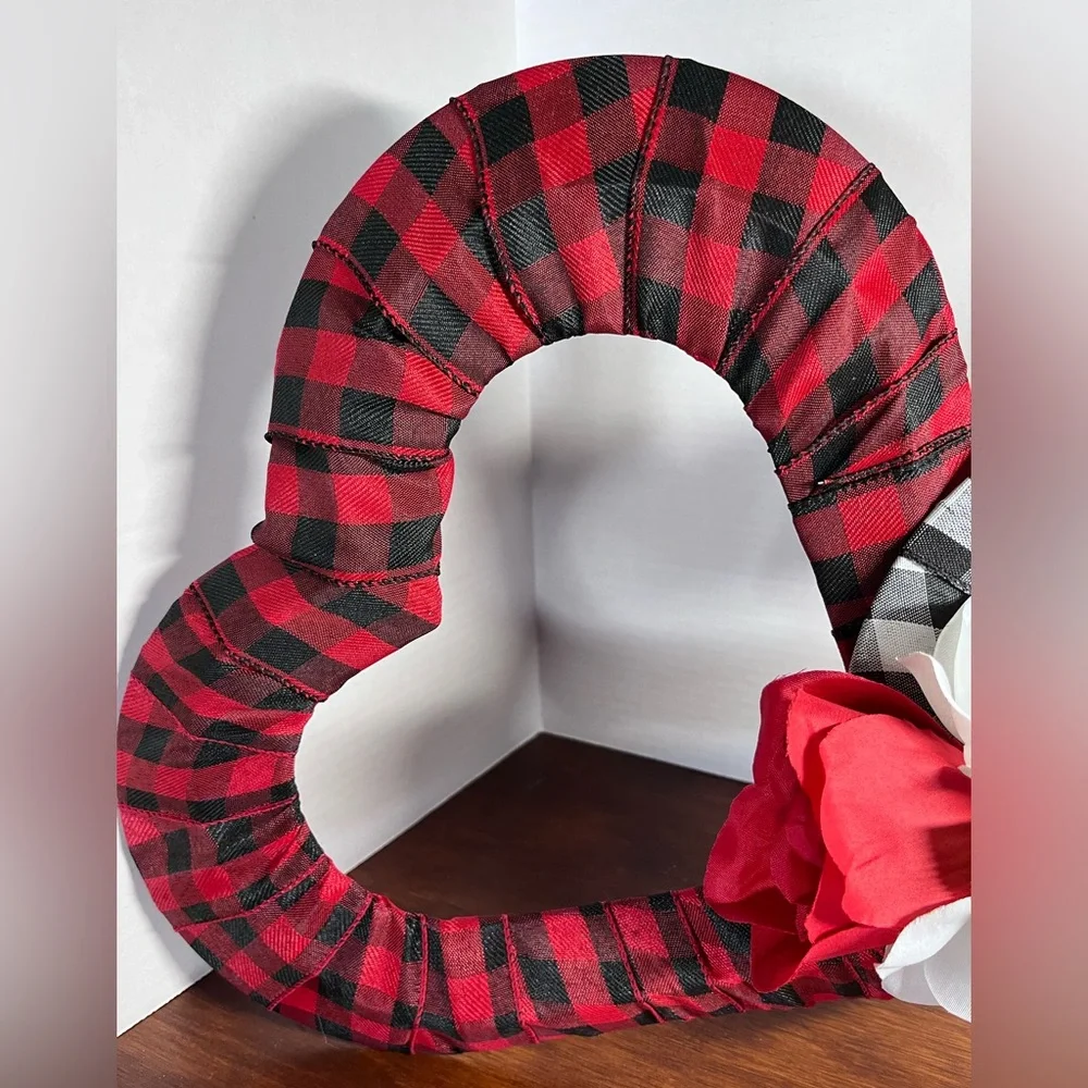 Large 24” Gingham Ribbon Wrapped Double Heart Wreath Decor Lumberjack